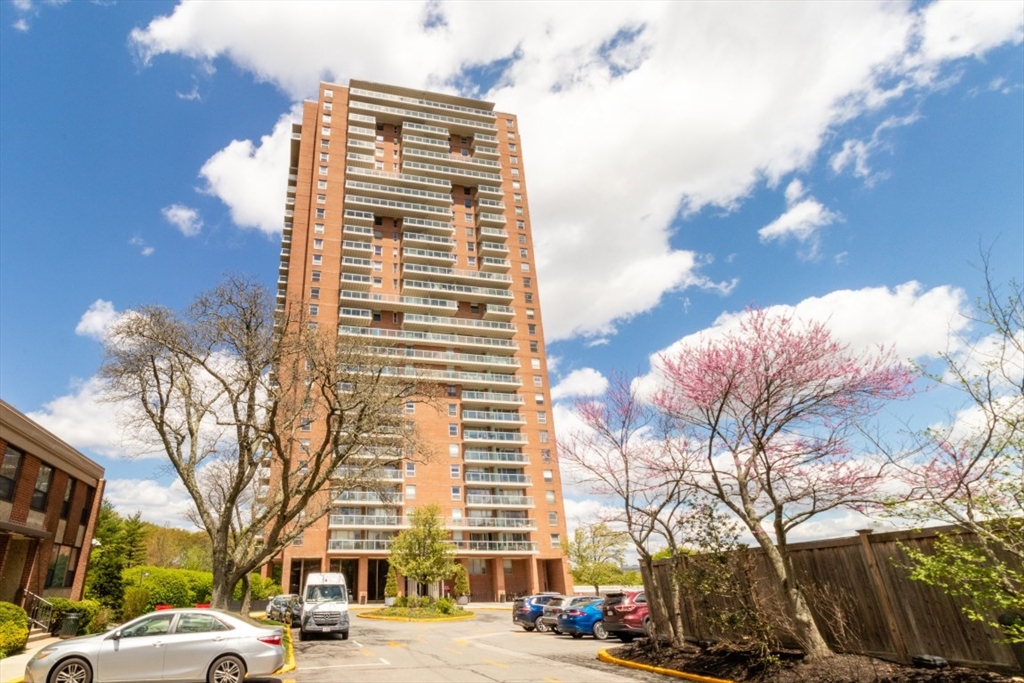 111 Perkins Street, Boston, Massachusetts, 1 Bedroom Bedrooms, 4 Rooms Rooms,1 BathroomBathrooms,Residential,For Sale,Perkins Street,73516199