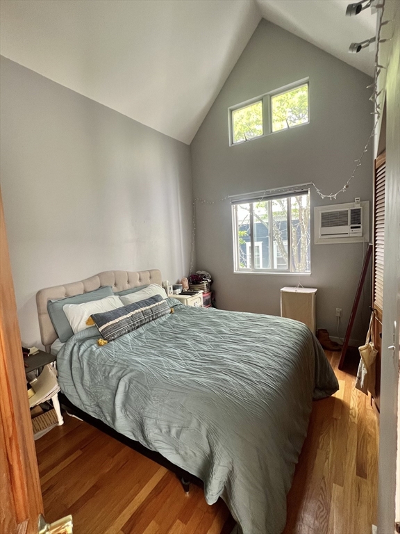 5 Fort Washington Place, Cambridge, Massachusetts, 2 Bedrooms Bedrooms, 4 Rooms Rooms,1 BathroomBathrooms,Residential Lease,For Rent,Fort Washington Place,73516375