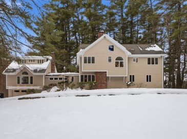 47 Harold Parker Rd, Andover, Massachusetts, 4 Bedrooms Bedrooms, 11 Rooms Rooms,3.5 BathroomsBathrooms,Residential,For Sale,Harold Parker Rd,73482381