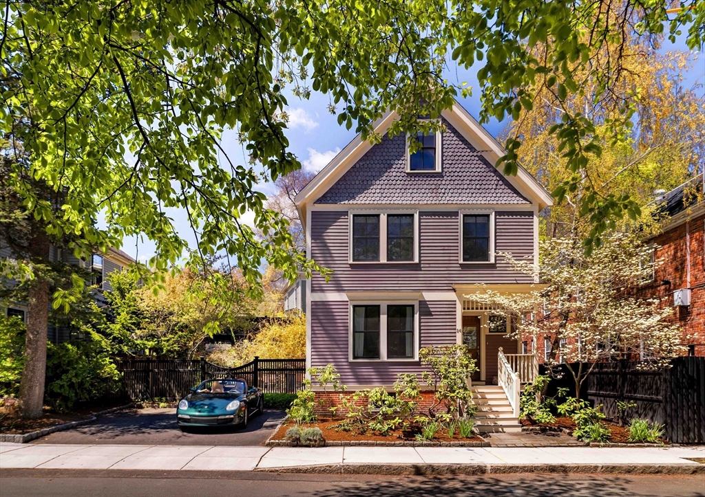24 Gibson Street, Cambridge, Massachusetts, 4 Bedrooms Bedrooms, 8 Rooms Rooms,4.5 BathroomsBathrooms,Residential,For Sale,Gibson Street,73516383