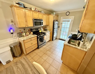 415 West 4th St, Boston, Massachusetts, 2 Bedrooms Bedrooms, 4 Rooms Rooms,1.5 BathroomsBathrooms,Residential Lease,For Rent,West 4th St,73516215