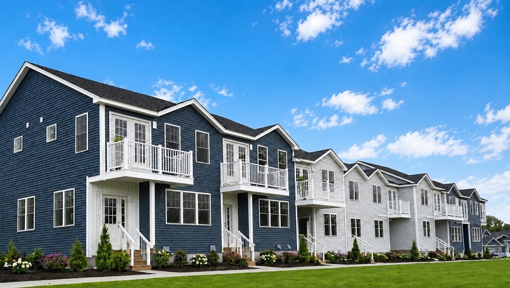 36 Starboard Dr, Wareham, Massachusetts, 2 Bedrooms Bedrooms, 6 Rooms Rooms,2.5 BathroomsBathrooms,Residential,For Sale,Starboard Dr,73516731