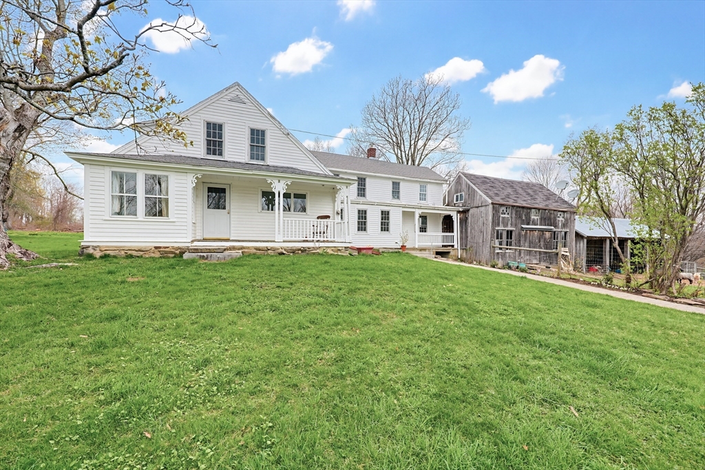 300 Stone Rd, Oakham, Massachusetts, 4 Bedrooms Bedrooms, 8 Rooms Rooms,2 BathroomsBathrooms,Residential,For Sale,Stone Rd,73506126