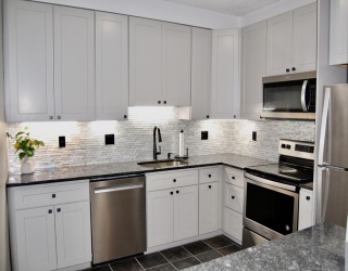 200 Cove Way, Quincy, Massachusetts, 1 Bedroom Bedrooms, 4 Rooms Rooms,1 BathroomBathrooms,Residential,For Sale,Cove Way,73516354