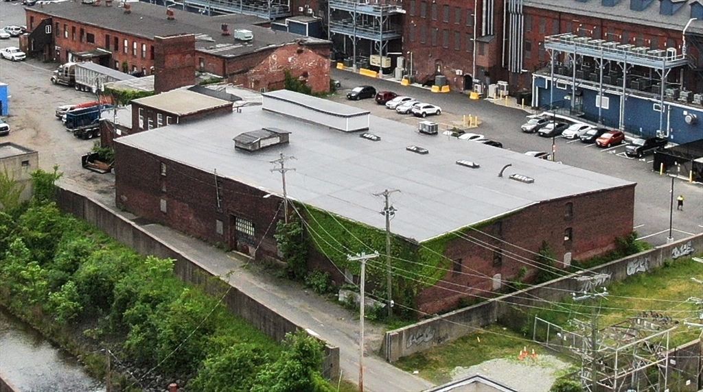 26 Hadley Mill Rd, Holyoke, Massachusetts, ,Commercial Sale,For Sale,Hadley Mill Rd,73229368