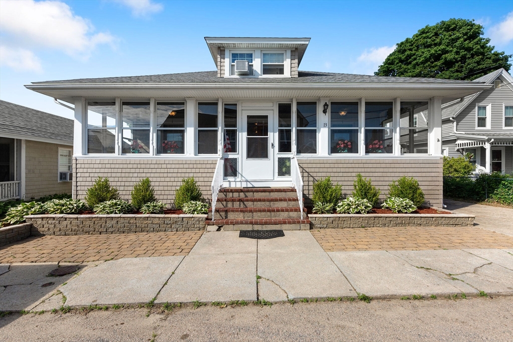 13 5th Street, Wareham, Massachusetts, ,Business Opportunity,For Sale,5th Street,73516788