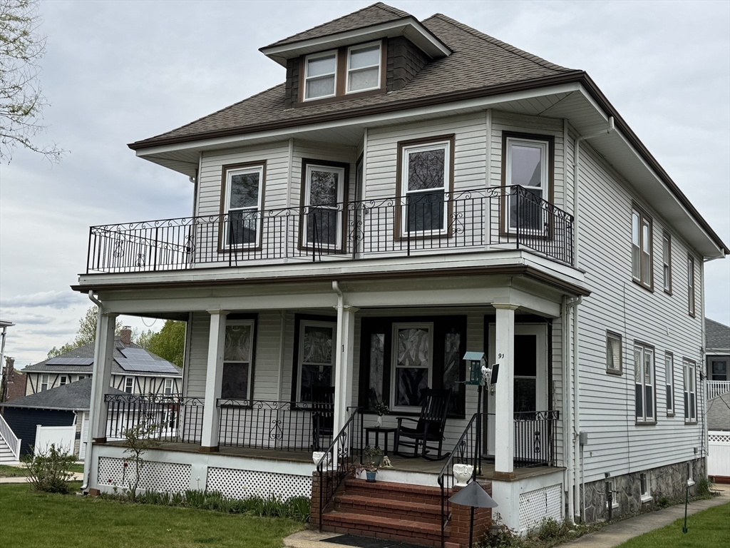 91 Greaton Rd, Boston, Massachusetts, 3 Bedrooms Bedrooms, 7 Rooms Rooms,2 BathroomsBathrooms,Residential Lease,For Rent,Greaton Rd,73516793