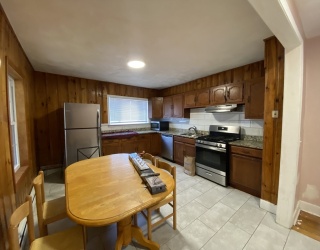 41 Hancock Ave, Medford, Massachusetts, 5 Bedrooms Bedrooms, 7 Rooms Rooms,1.5 BathroomsBathrooms,Residential Lease,For Rent,Hancock Ave,73516533