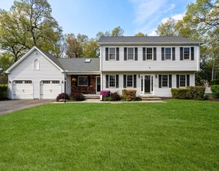 119 Pineridge Drive, Westfield, Massachusetts, 4 Bedrooms Bedrooms, 11 Rooms Rooms,2.5 BathroomsBathrooms,Residential,For Sale,Pineridge Drive,73516601