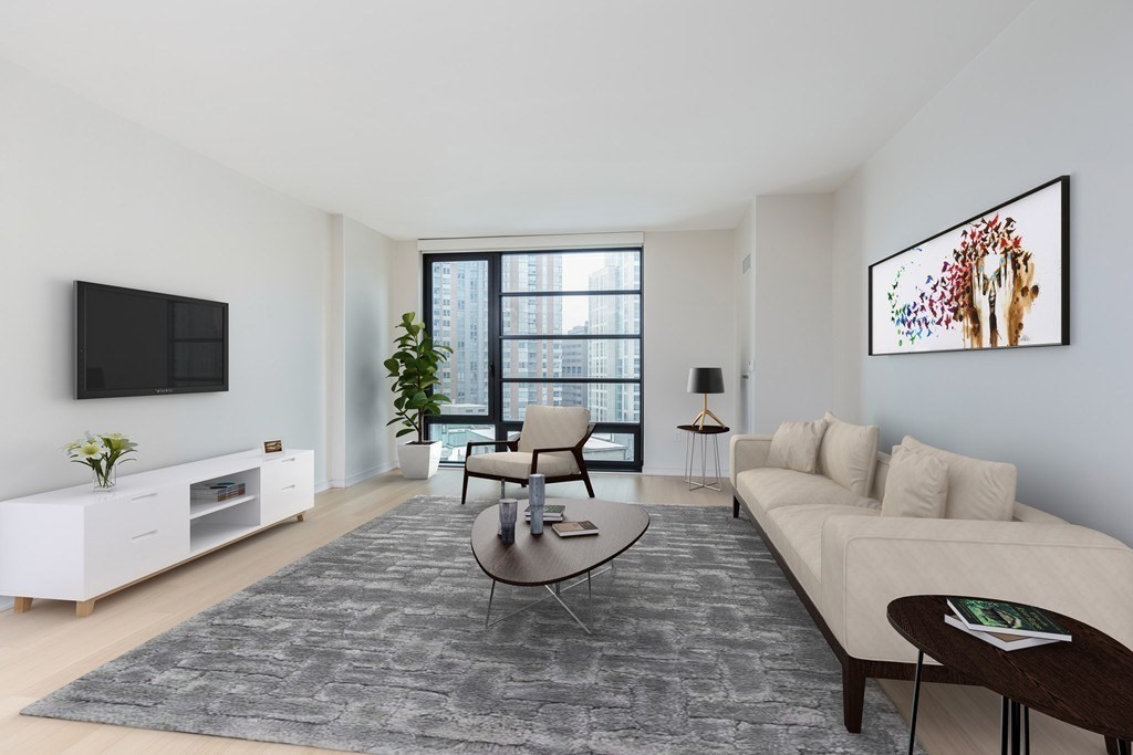580 Washington St, Boston, Massachusetts, 3 Bedrooms Bedrooms, 5 Rooms Rooms,2 BathroomsBathrooms,Residential,For Sale,Washington St,73516625