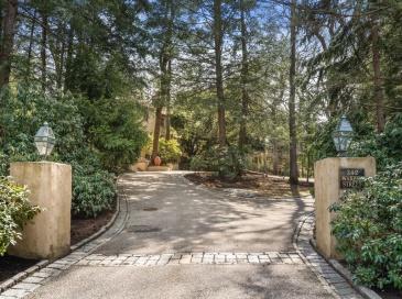 342 Warren St, Brookline, Massachusetts, 4 Bedrooms Bedrooms, 12 Rooms Rooms,4 BathroomsBathrooms,Residential,For Sale,Warren St,73516629 342 Warren St, Brookline, Massachusetts, 4 Bedrooms Bedrooms, 12 Rooms Rooms,4 BathroomsBathrooms,Residential,For Sale,Warren St,73516629