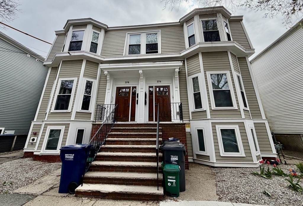 378 Windsor, Cambridge, Massachusetts, 3 Bedrooms Bedrooms, 5 Rooms Rooms,1 BathroomBathrooms,Residential Lease,For Rent,Windsor,73516485