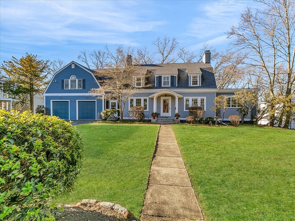 243 Upland Ave, Newton, Massachusetts, 4 Bedrooms Bedrooms, 10 Rooms Rooms,4 BathroomsBathrooms,Residential,For Sale,Upland Ave,73516643