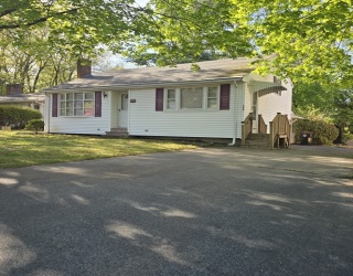 179 Bellevue Ave, Brockton, Massachusetts, 3 Bedrooms Bedrooms, 7 Rooms Rooms,1.5 BathroomsBathrooms,Residential,For Sale,Bellevue Ave,73516658