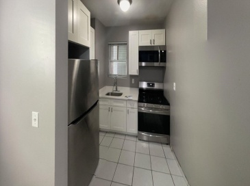 8 Cheever Court, Boston, Massachusetts, 1 Bedroom Bedrooms, 3 Rooms Rooms,1 BathroomBathrooms,Residential Lease,For Rent,Cheever Court,73516509 8 Cheever Court, Boston, Massachusetts, 1 Bedroom Bedrooms, 3 Rooms Rooms,1 BathroomBathrooms,Residential Lease,For Rent,Cheever Court,73516509