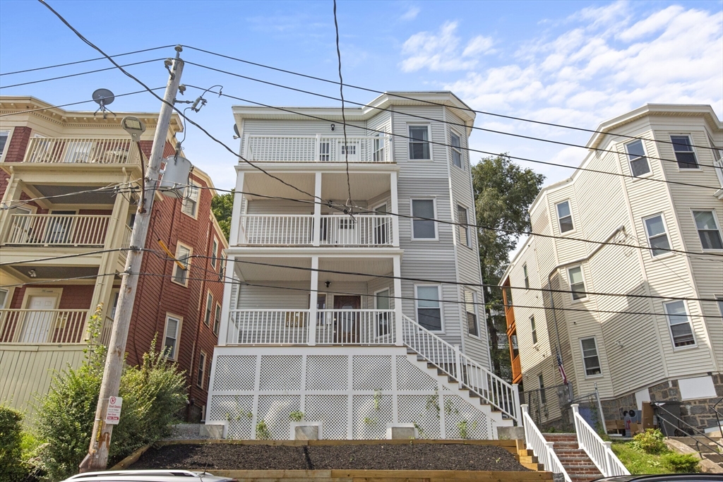 31 Juliette Street, Boston, Massachusetts, 3 Bedrooms Bedrooms, 7 Rooms Rooms,1 BathroomBathrooms,Residential Lease,For Rent,Juliette Street,73516672