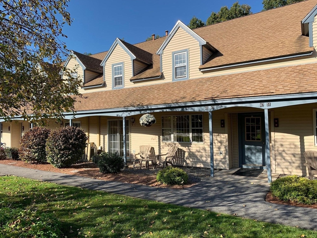 45 Kennedy Dr, Chelmsford, Massachusetts, 2 Bedrooms Bedrooms, 5 Rooms Rooms,1.5 BathroomsBathrooms,Residential Lease,For Rent,Kennedy Dr,73516676