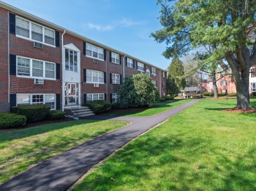 2 Tara Dr, Weymouth, Massachusetts, 1 Bedroom Bedrooms, 4 Rooms Rooms,1 BathroomBathrooms,Residential,For Sale,Tara Dr,73516679 2 Tara Dr, Weymouth, Massachusetts, 1 Bedroom Bedrooms, 4 Rooms Rooms,1 BathroomBathrooms,Residential,For Sale,Tara Dr,73516679