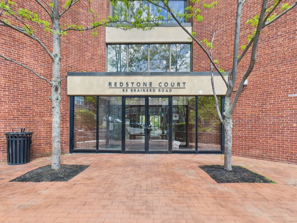 85 Brainerd Rd, Boston, Massachusetts, 2 Bedrooms Bedrooms, 3 Rooms Rooms,1.5 BathroomsBathrooms,Residential,For Sale,Brainerd Rd,73516799
