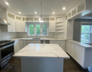 444 Sumner Street, Boston, Massachusetts, 2 Bedrooms Bedrooms, 4 Rooms Rooms,1 BathroomBathrooms,Residential Lease,For Rent,Sumner Street,73516821