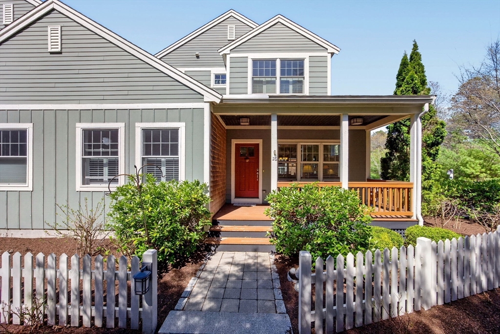 26 Portico Way, Plymouth, Massachusetts, 3 Bedrooms Bedrooms, 8 Rooms Rooms,3 BathroomsBathrooms,Residential,For Sale,Portico Way,73516823