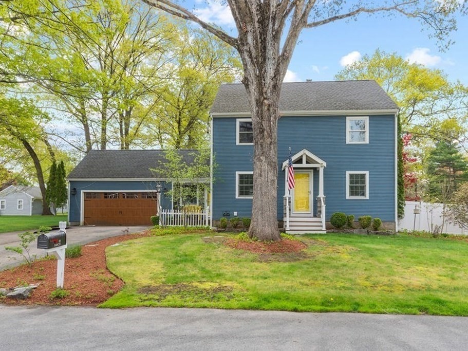 16 Ranch St, North Attleboro, Massachusetts, 4 Bedrooms Bedrooms, 7 Rooms Rooms,2 BathroomsBathrooms,Residential,For Sale,Ranch St,73516828
