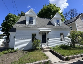 721 Blossom St, Fitchburg, Massachusetts, 3 Bedrooms Bedrooms, 7 Rooms Rooms,1 BathroomBathrooms,Residential,For Sale,Blossom St,73516831