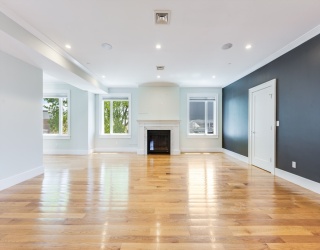 17 Vinton Street, Boston, Massachusetts, 3 Bedrooms Bedrooms, 4 Rooms Rooms,2 BathroomsBathrooms,Residential,For Sale,Vinton Street,73516462