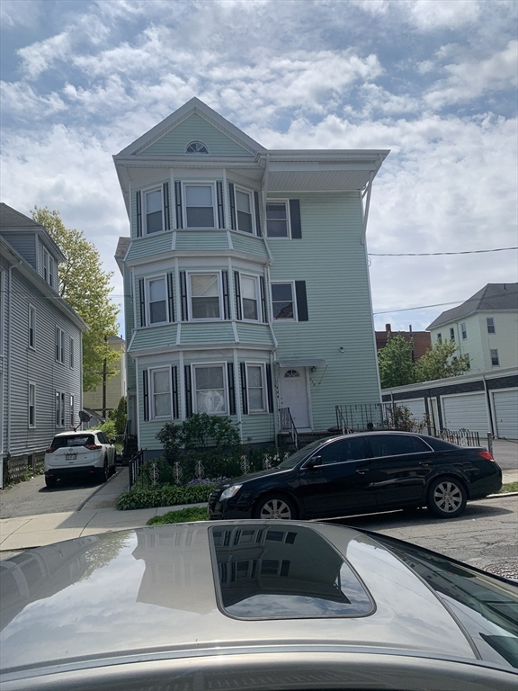 210 Whitman Street, New Bedford, Massachusetts, 3 Bedrooms Bedrooms, 6 Rooms Rooms,1 BathroomBathrooms,Residential Lease,For Rent,Whitman Street,73516833