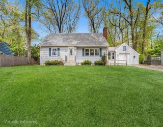 148 Hadley St, Springfield, Massachusetts, 4 Bedrooms Bedrooms, 6 Rooms Rooms,2 BathroomsBathrooms,Residential,For Sale,Hadley St,73516829