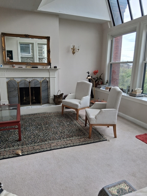 132 Boylston, Boston, Massachusetts, 3 Bedrooms Bedrooms, 6 Rooms Rooms,2.5 BathroomsBathrooms,Residential Lease,For Rent,Boylston,73516880