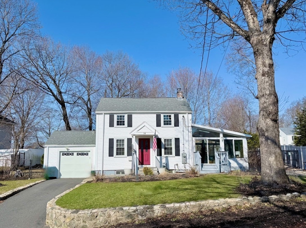 14 Eldridge Place, Westwood, Massachusetts, 3 Bedrooms Bedrooms, 8 Rooms Rooms,2 BathroomsBathrooms,Residential,For Sale,Eldridge Place,73474590