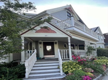 10 Symmes Street, Boston, Massachusetts, 2 Bedrooms Bedrooms, 5 Rooms Rooms,2 BathroomsBathrooms,Residential Lease,For Rent,Symmes Street,73493315