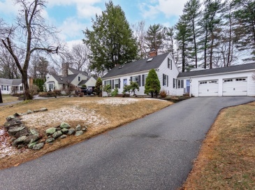 19 Homestead Rd, Lynnfield, Massachusetts, 4 Bedrooms Bedrooms, 9 Rooms Rooms,2 BathroomsBathrooms,Residential,For Sale,Homestead Rd,73501564 19 Homestead Rd, Lynnfield, Massachusetts, 4 Bedrooms Bedrooms, 9 Rooms Rooms,2 BathroomsBathrooms,Residential,For Sale,Homestead Rd,73501564