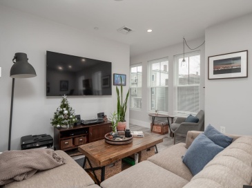 45 L Street, Boston, Massachusetts, 1 Bedroom Bedrooms, 10 Rooms Rooms,1 BathroomBathrooms,Residential Lease,For Rent,L Street,73502634