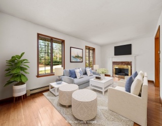 21 Clubhouse Dr, Bourne, Massachusetts, 4 Bedrooms Bedrooms, 8 Rooms Rooms,2.5 BathroomsBathrooms,Residential,For Sale,Clubhouse Dr,73495377