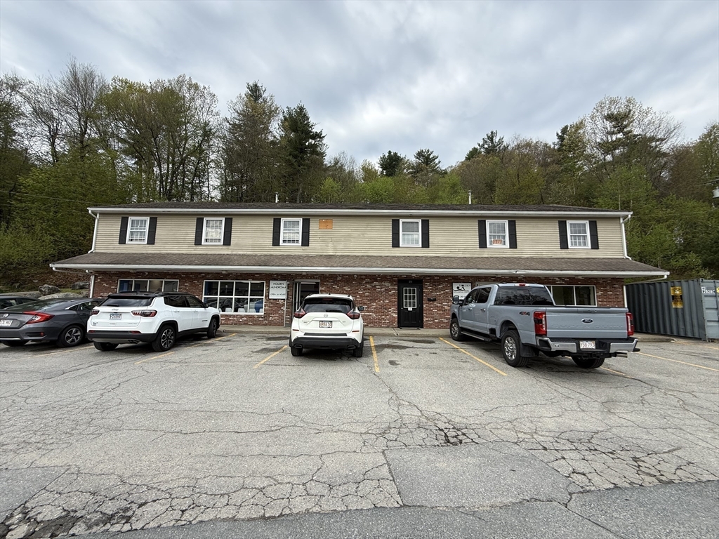 79 Reservoir Street, Holden, Massachusetts, ,Commercial Lease,For Rent,Reservoir Street,73516915