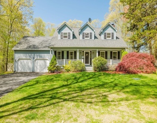16 Bliss Street, Rehoboth, Massachusetts, 5 Bedrooms Bedrooms, 6 Rooms Rooms,3 BathroomsBathrooms,Residential,For Sale,Bliss Street,73516895