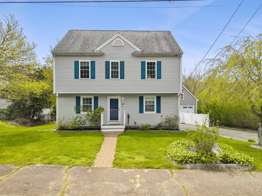 64 Railroad Avenue, Taunton, Massachusetts, 3 Bedrooms Bedrooms, 7 Rooms Rooms,2 BathroomsBathrooms,Residential,For Sale,Railroad Avenue,73516897