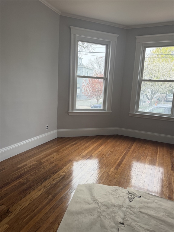 71 Harwood St, Lynn, Massachusetts, 1 Bedroom Bedrooms, 5 Rooms Rooms,1 BathroomBathrooms,Residential Lease,For Rent,Harwood St,73516941