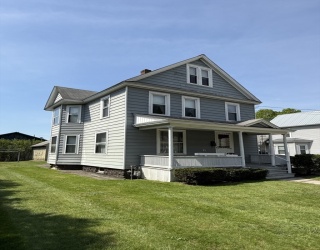 128 Silver St, Greenfield, Massachusetts, 3 Bedrooms Bedrooms, 6 Rooms Rooms,1 BathroomBathrooms,Residential,For Sale,Silver St,73516940