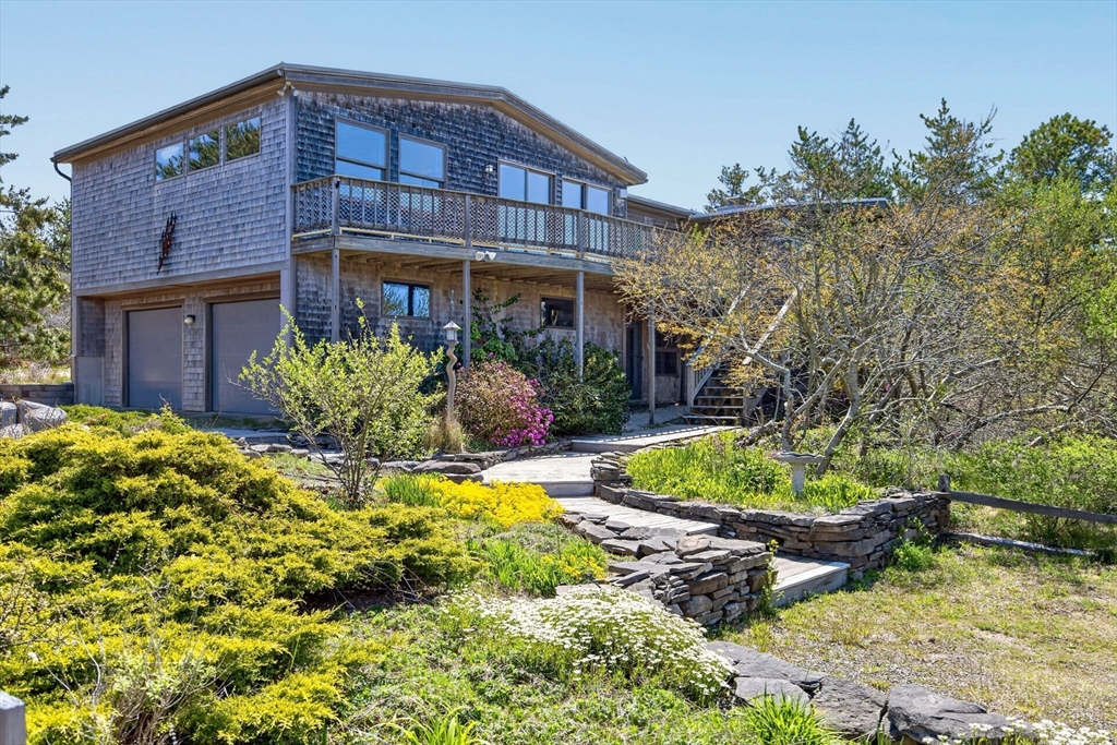 5 Great Hills Rd, Truro, Massachusetts, 5 Bedrooms Bedrooms, 8 Rooms Rooms,3 BathroomsBathrooms,Residential,For Sale,Great Hills Rd,73516982