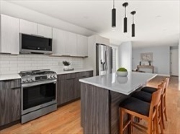 1 Rockingham Ave, Malden, Massachusetts, 3 Bedrooms Bedrooms, 4 Rooms Rooms,2 BathroomsBathrooms,Residential Lease,For Rent,Rockingham Ave,73516989