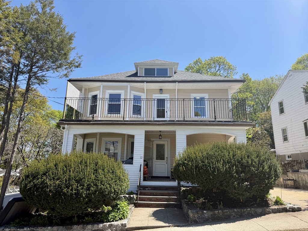 12 Florence Ave, Arlington, Massachusetts, 2 Bedrooms Bedrooms, 6 Rooms Rooms,1 BathroomBathrooms,Residential Lease,For Rent,Florence Ave,73516978