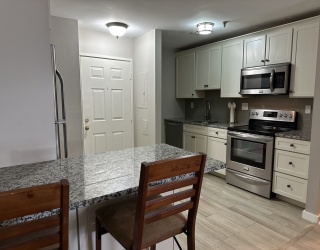 90 Quincy Shore Dr, Quincy, Massachusetts, 1 Bedroom Bedrooms, 4 Rooms Rooms,1 BathroomBathrooms,Residential,For Sale,Quincy Shore Dr,73516888