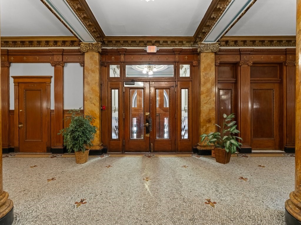 8 Garrison, Boston, Massachusetts, 2 Rooms Rooms,1 BathroomBathrooms,Residential Lease,For Rent,Garrison,73516890