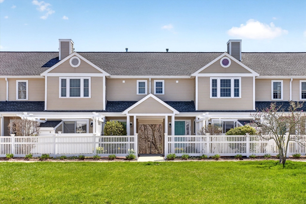 361 Tilden Commons Ln, Braintree, Massachusetts, 2 Bedrooms Bedrooms, 5 Rooms Rooms,2 BathroomsBathrooms,Residential,For Sale,Tilden Commons Ln,73517033