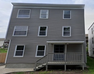 35 North St, Worcester, Massachusetts, 6 Bedrooms Bedrooms, 12 Rooms Rooms,3 BathroomsBathrooms,Residential Income,For Sale,North St,73517212