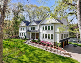 82 Deer Path Ln, Weston, Massachusetts, 5 Bedrooms Bedrooms, 18 Rooms Rooms,7.5 BathroomsBathrooms,Residential,For Sale,Deer Path Ln,73517236