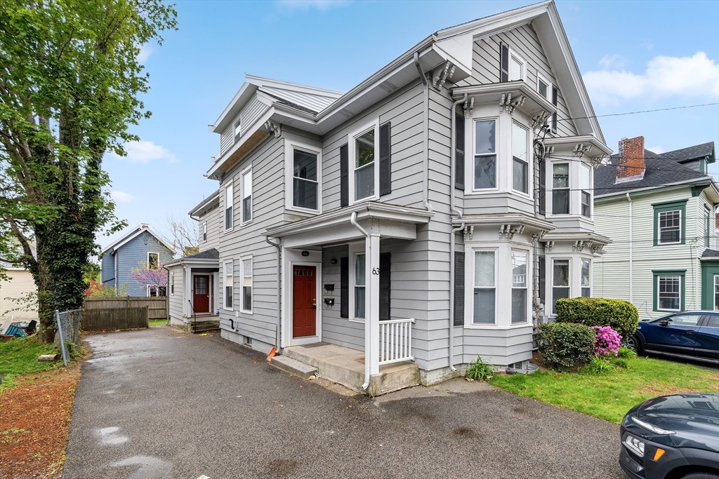 61-63 Church St, Watertown, Massachusetts, 4 Bedrooms Bedrooms, 6 Rooms Rooms,2 BathroomsBathrooms,Residential Lease,For Rent,Church St,73517037